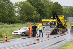 Auto-van-de-weg-N360-Wirdum_8856