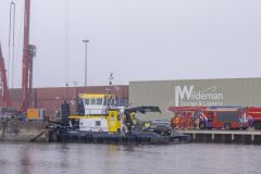 Brand-op-duwboot-en-Stremming-N33_3068