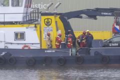 Brand-op-duwboot-en-Stremming-N33_3181