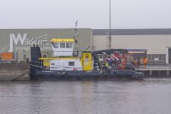 Brand-op-duwboot-en-Stremming-N33_3244