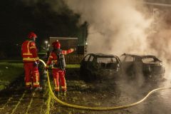 Autos-in-brand-Burgemeester-Wellemanlaan-Appingedam_2737