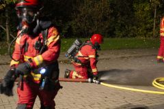 Autos-in-brand-Burgemeester-Wellemanlaan-Appingedam_2803