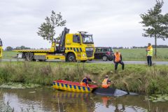 Berging-auto-te-water-Wijmersweg_8926