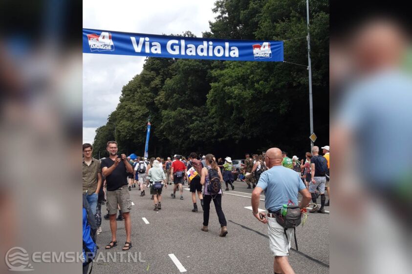 Spirit-leden Volbrengen 104e Vierdaagse Nijmegen - Eemskrant.nl ...